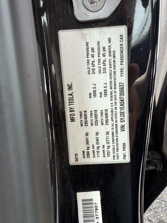 Tesla Model 3  2019