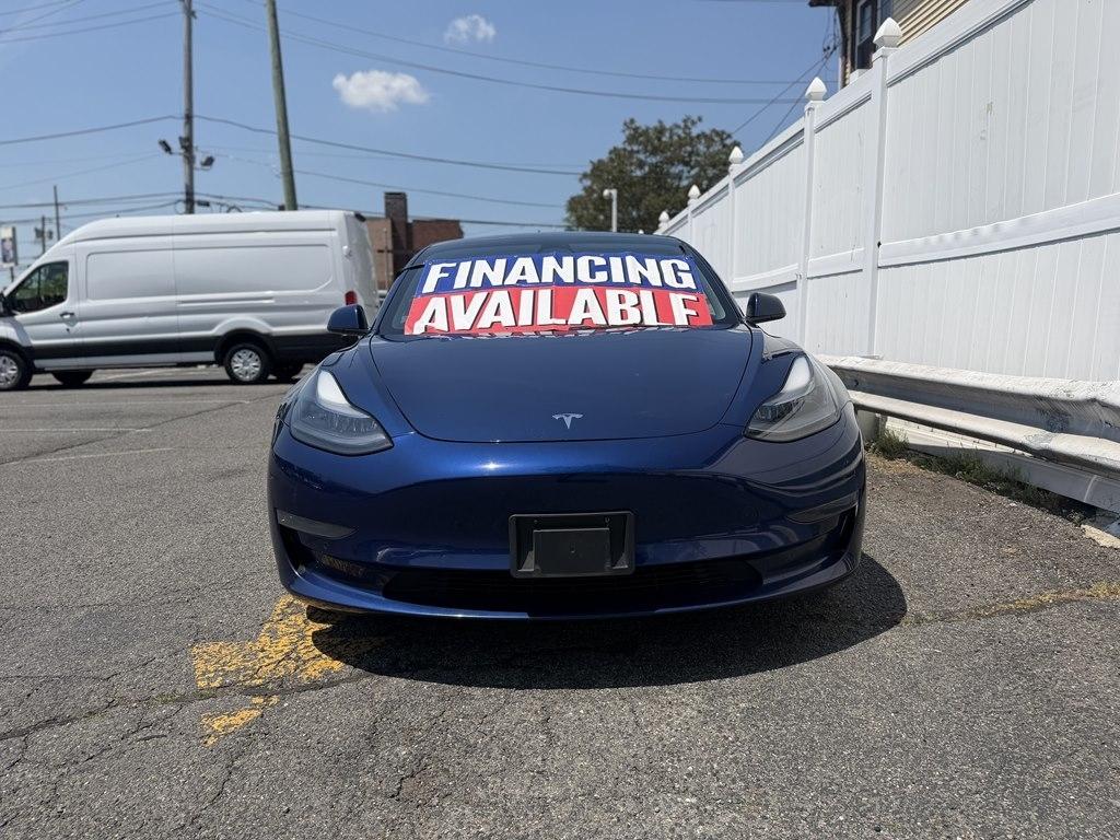 Tesla Model 3  2022