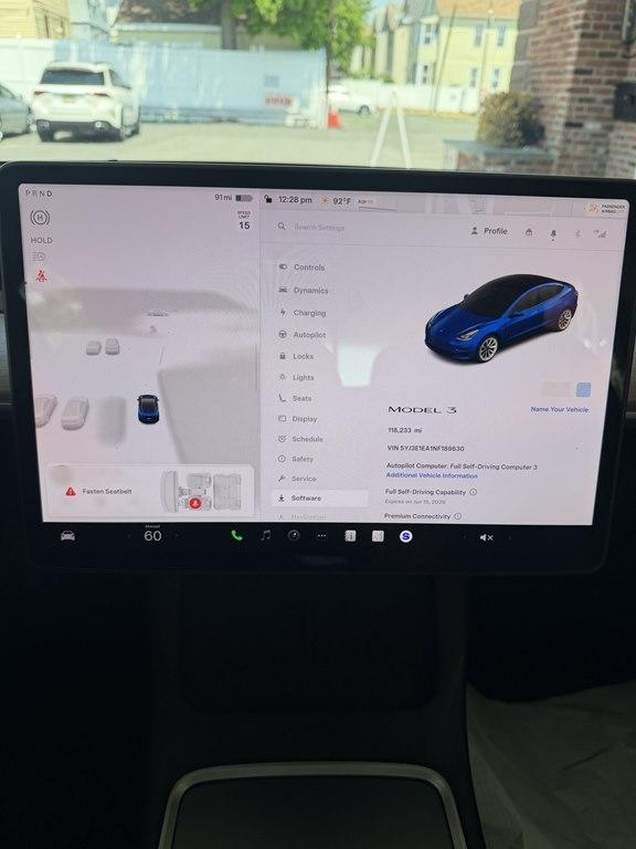 Tesla Model 3  2022