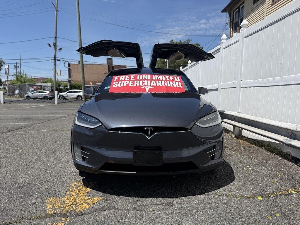 Tesla Model X  2016
