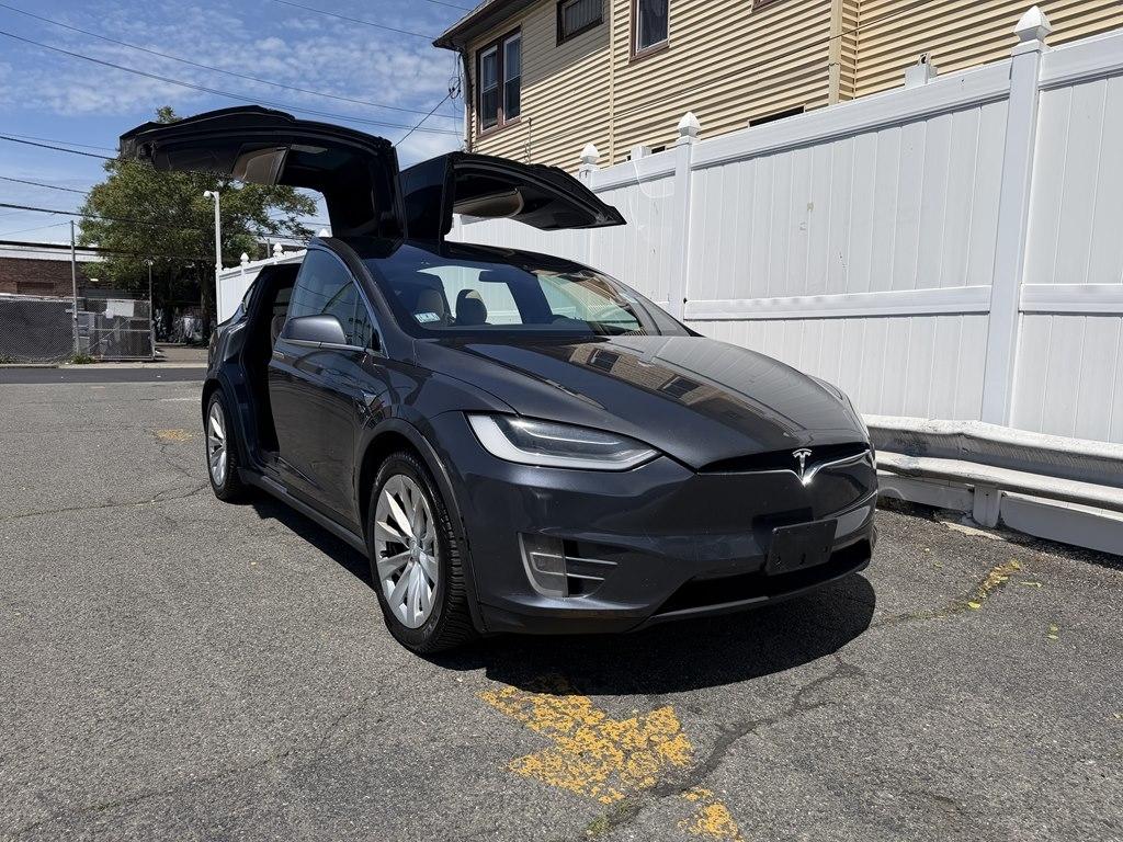 Tesla Model X  2016