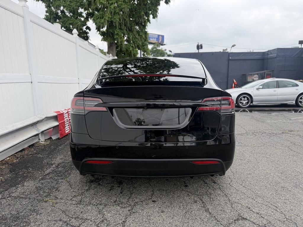 Tesla Model X  2016
