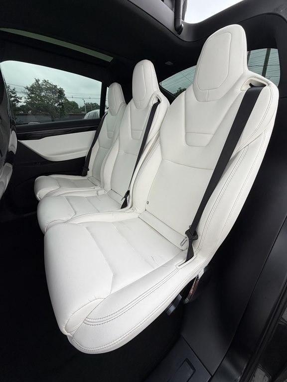 Tesla Model X  2016