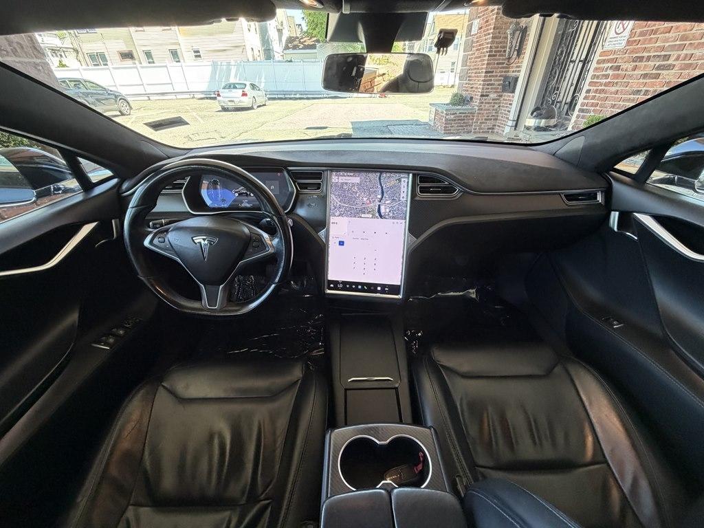 Tesla Model S  2017