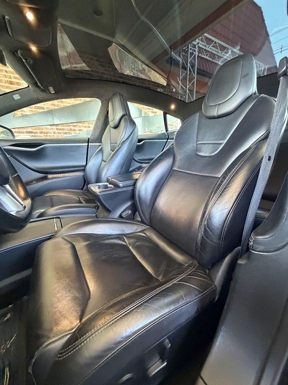 Tesla Model S  2017