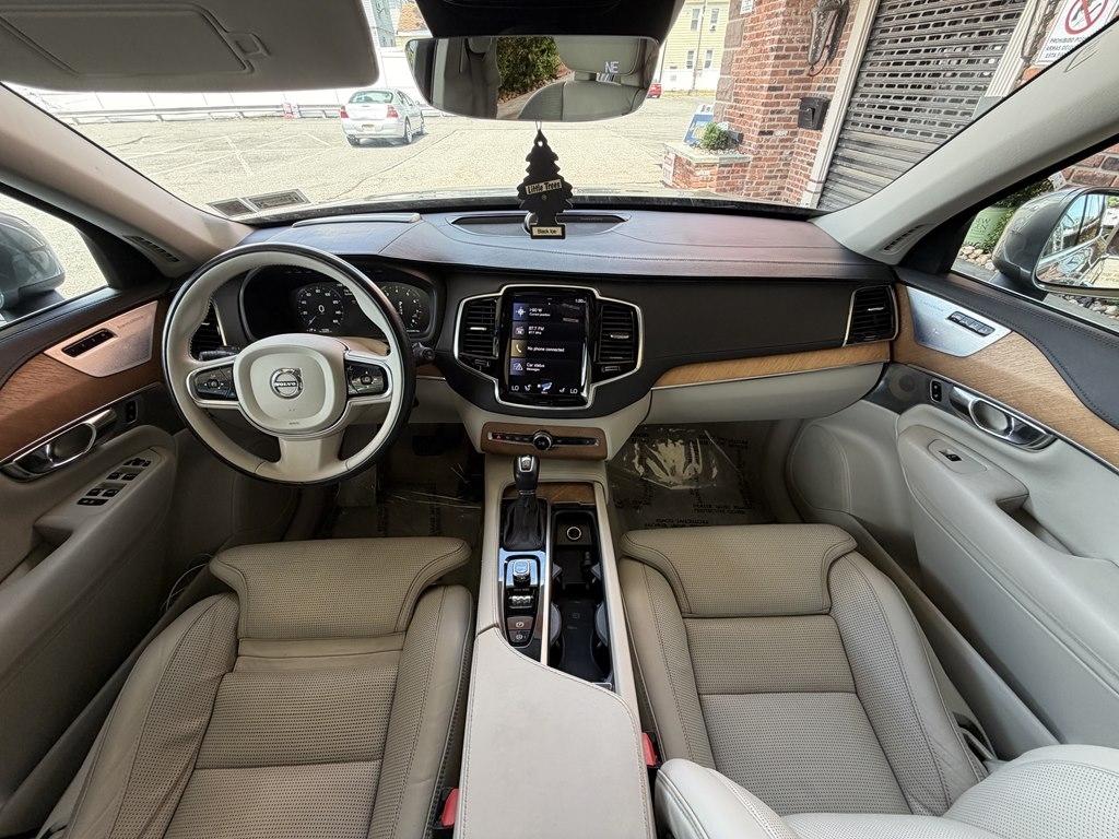 Volvo XC90  2016
