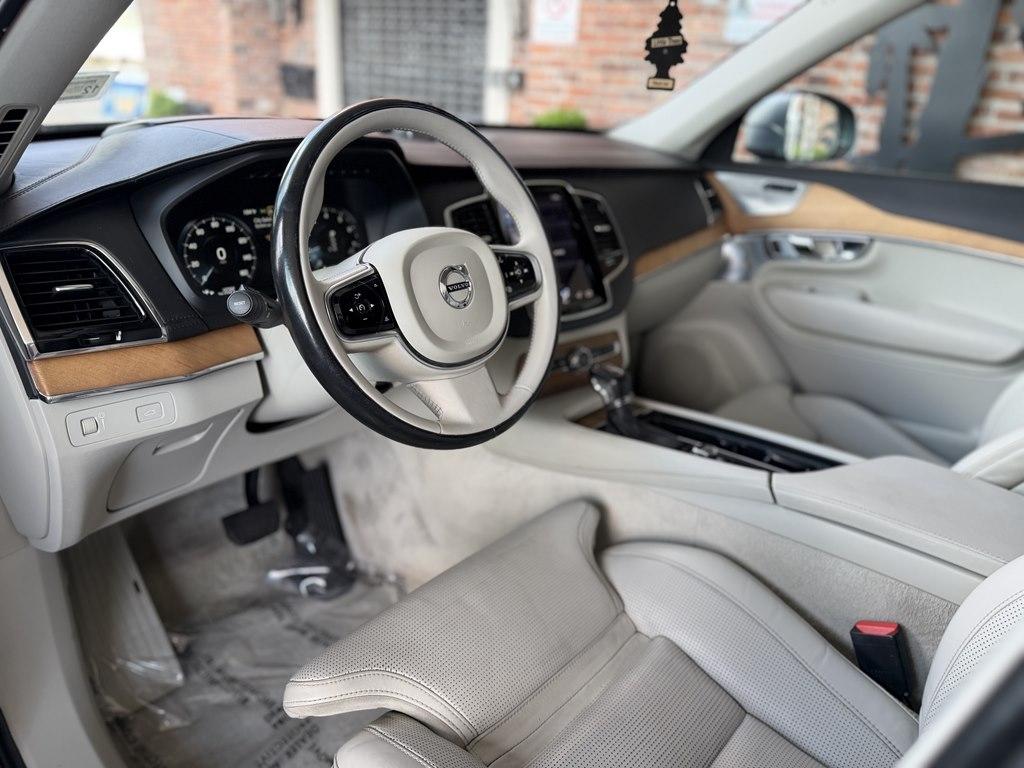 Volvo XC90  2016