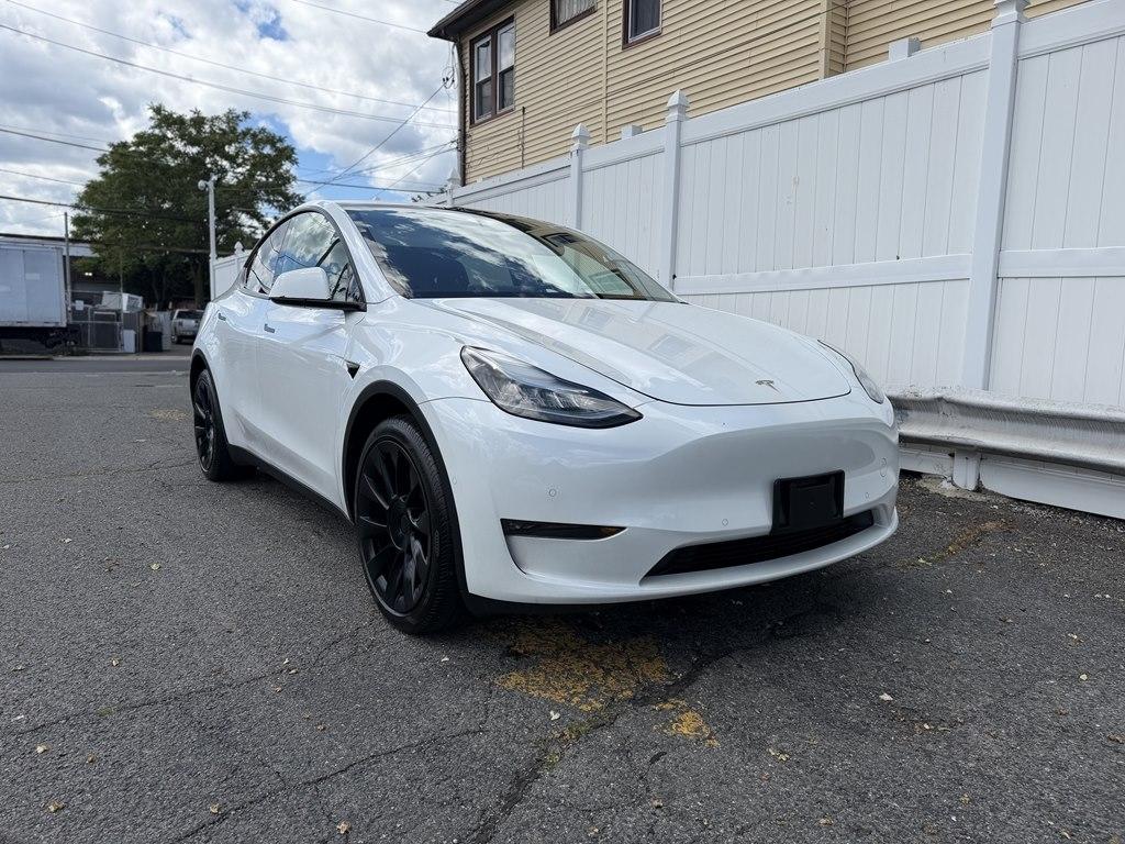 Tesla Model Y  2020