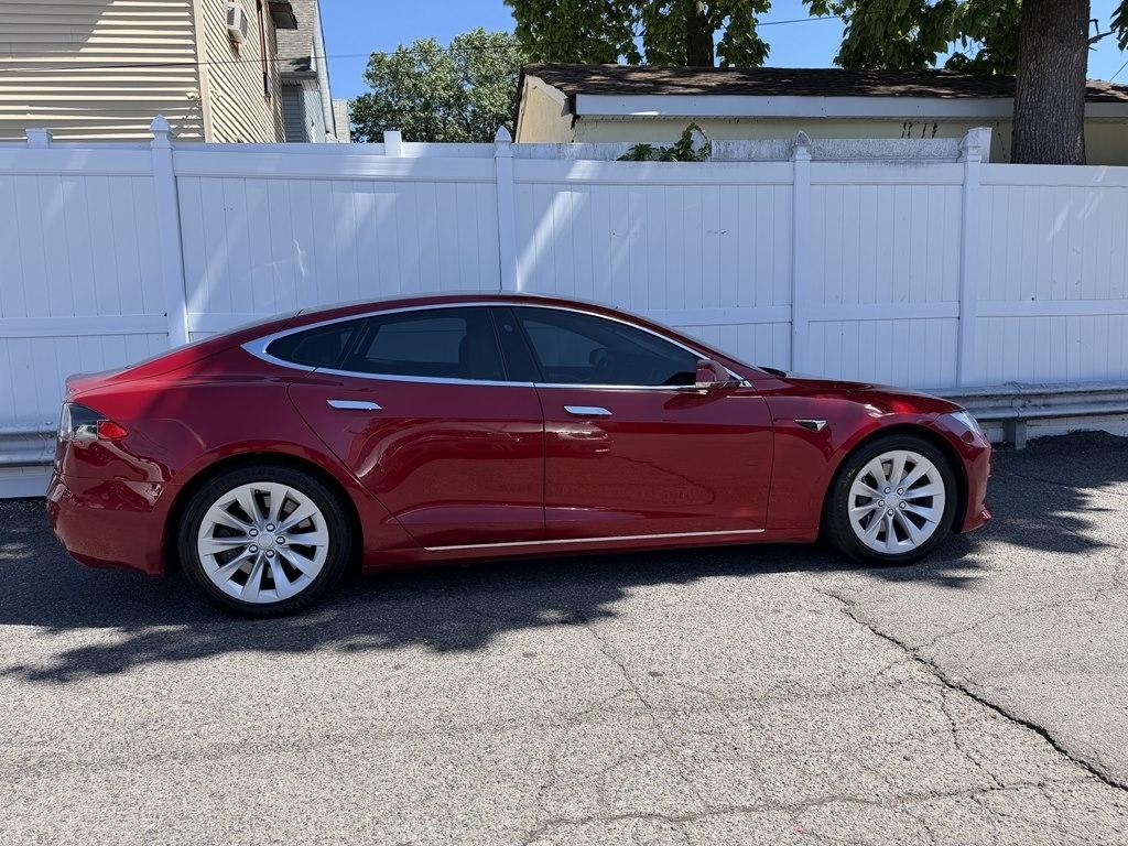 Tesla Model S  2017