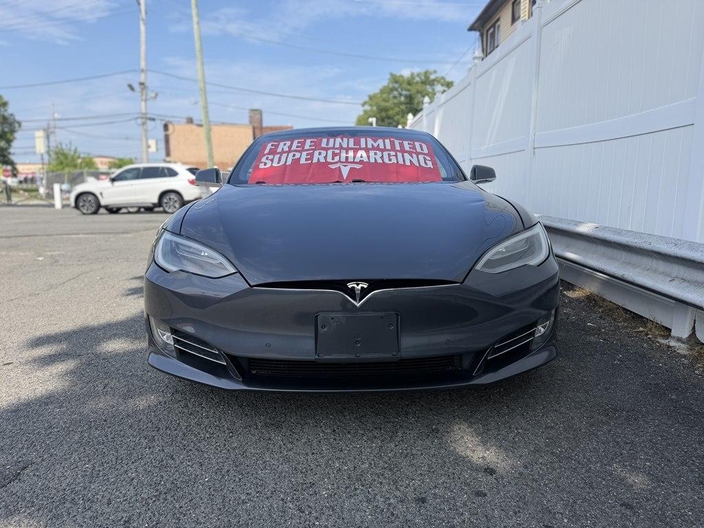 Tesla Model S  2016