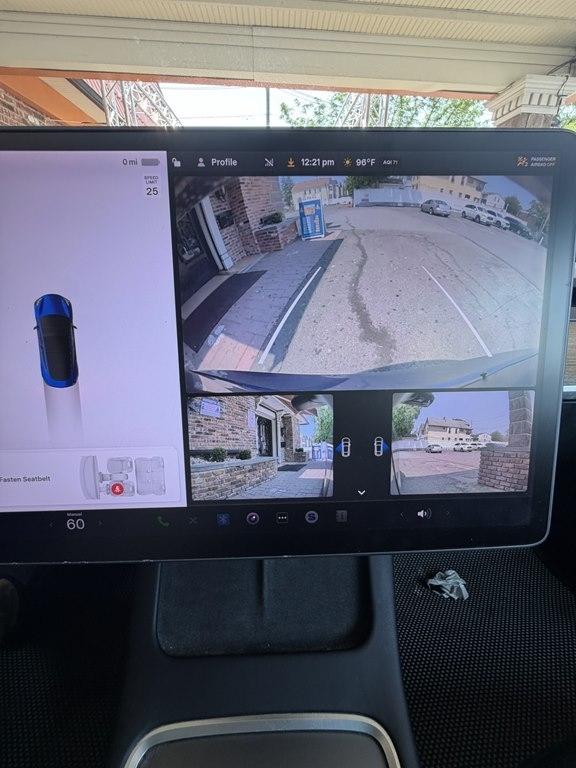 Tesla Model 3  2021