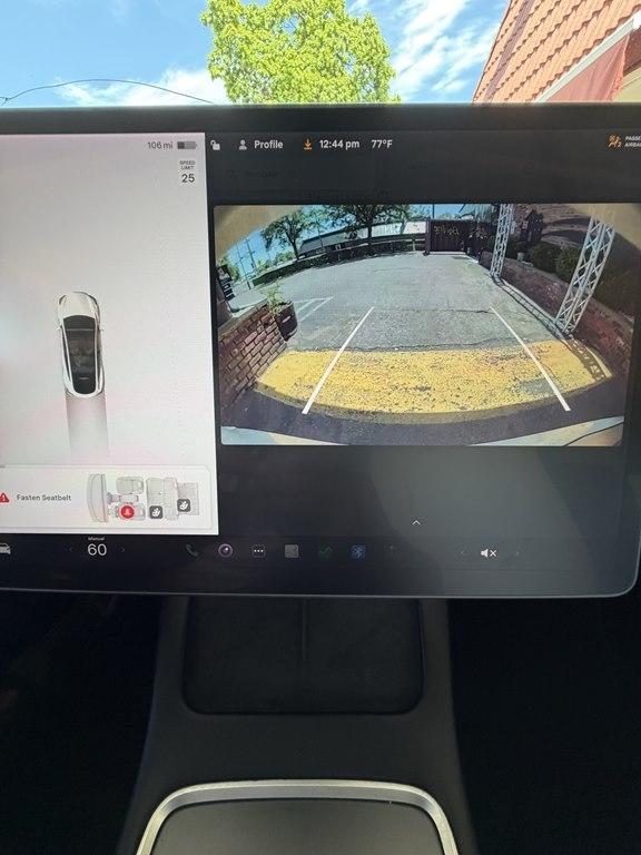 Tesla Model Y  2022