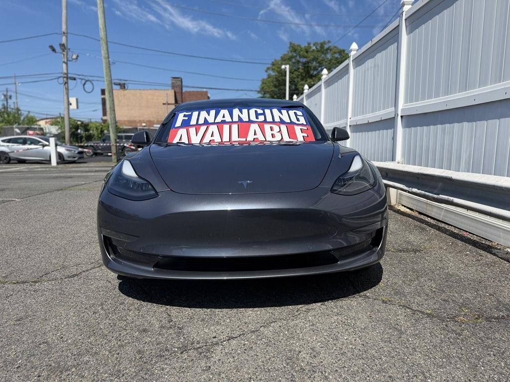 Tesla Model 3  2022