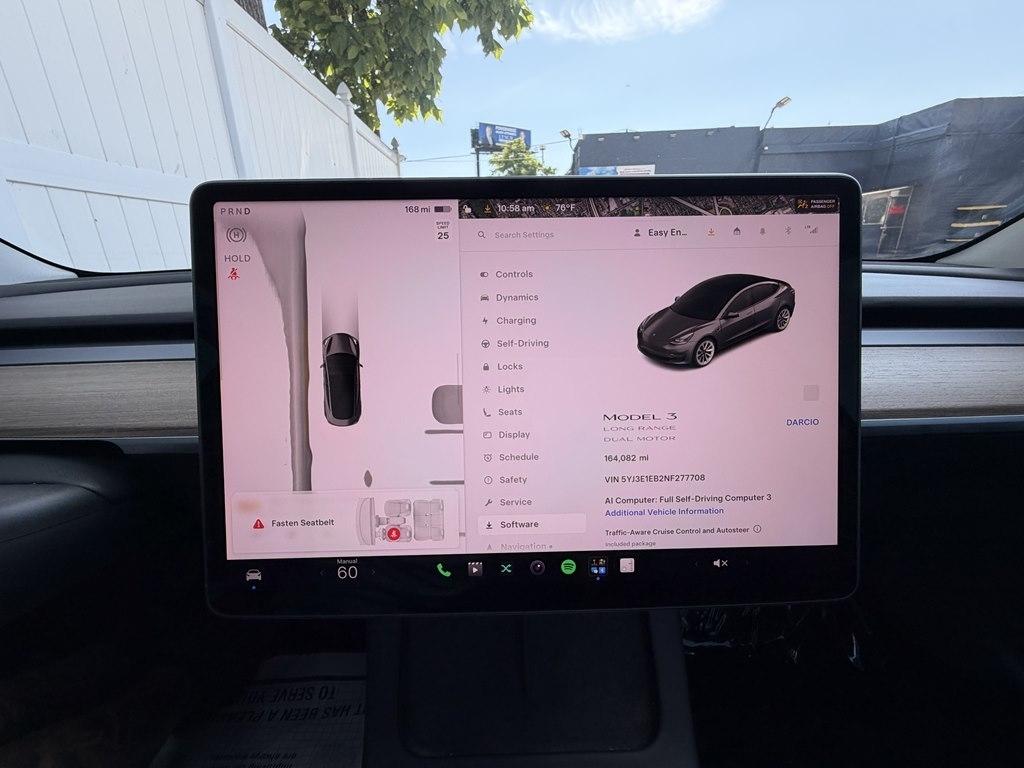 Tesla Model 3  2022