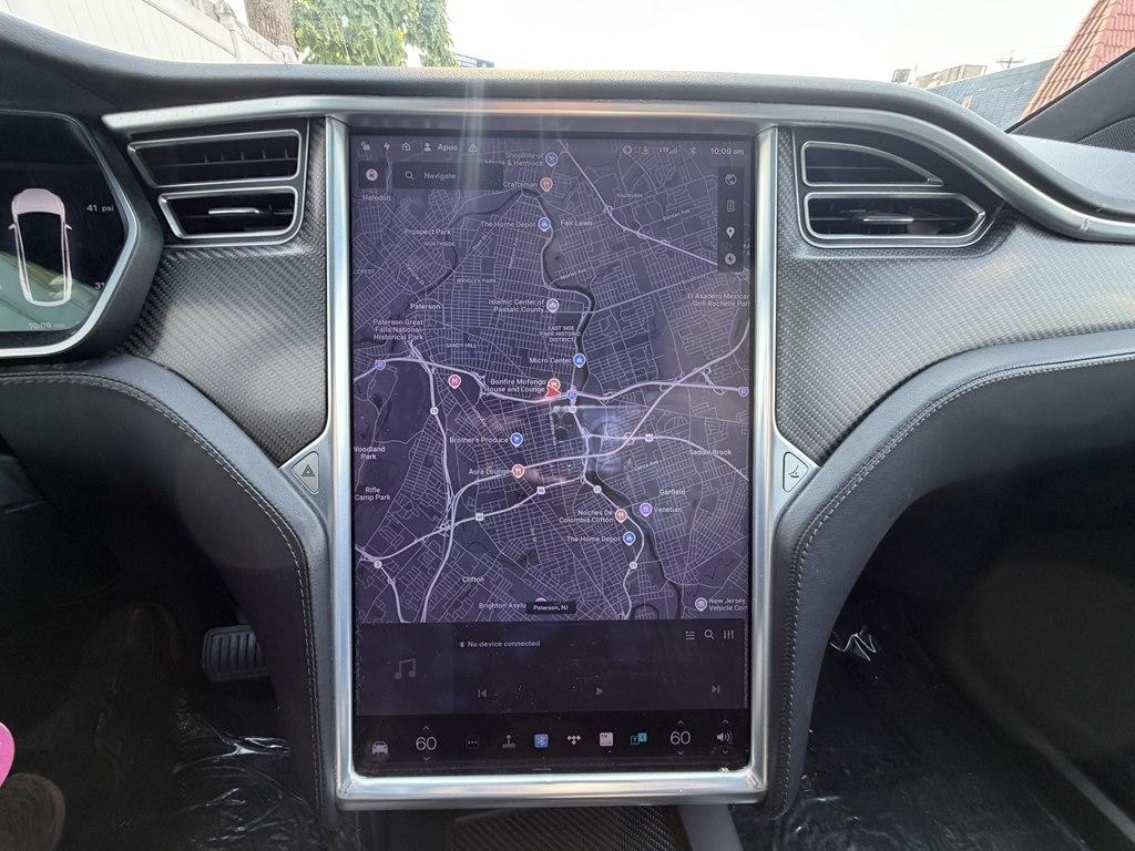 Tesla Model X  2017