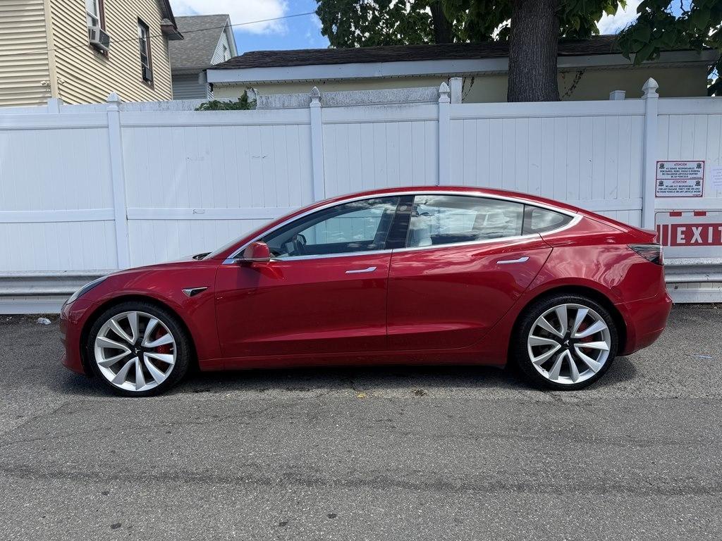 Tesla Model 3  2018