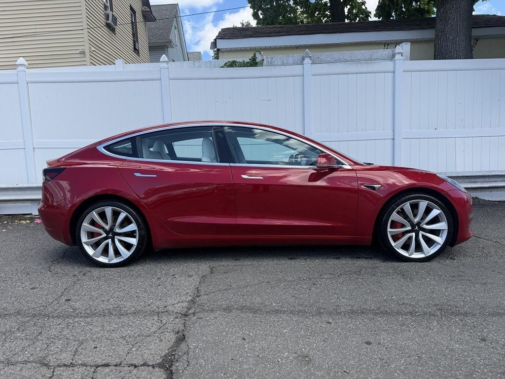 Tesla Model 3  2018