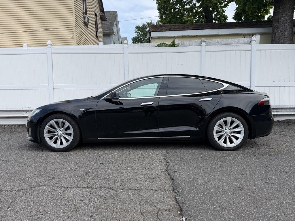 Tesla Model S  2017