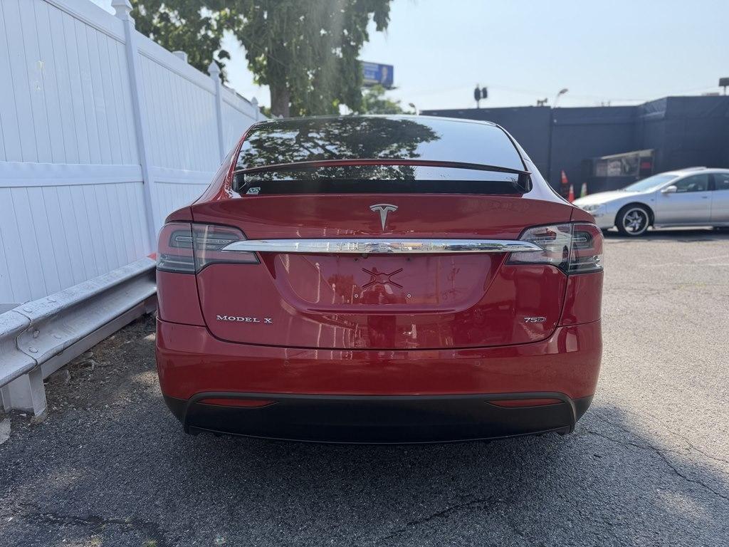 Tesla Model X  2016