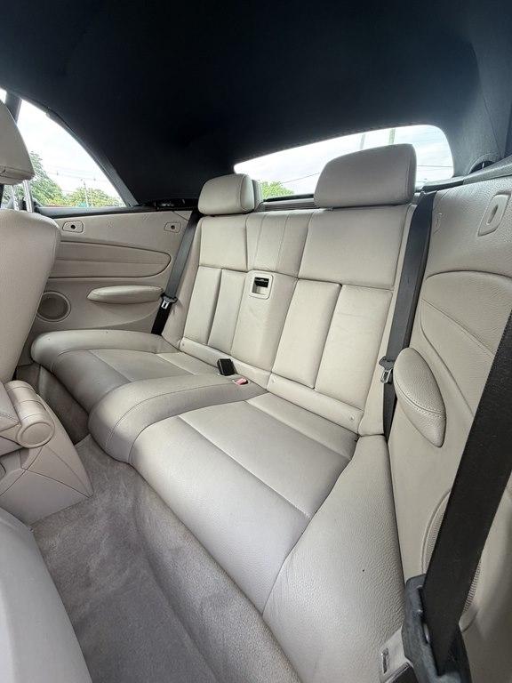 BMW 1-Series  2011