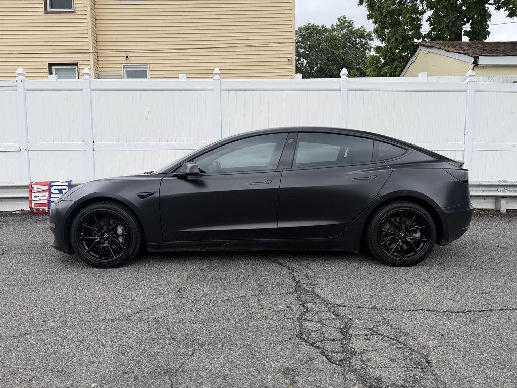 Tesla Model 3  2019
