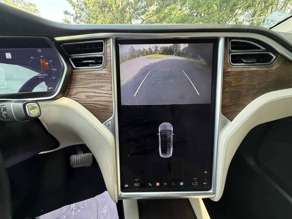 Tesla Model X  2018