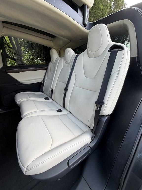 Tesla Model X  2018