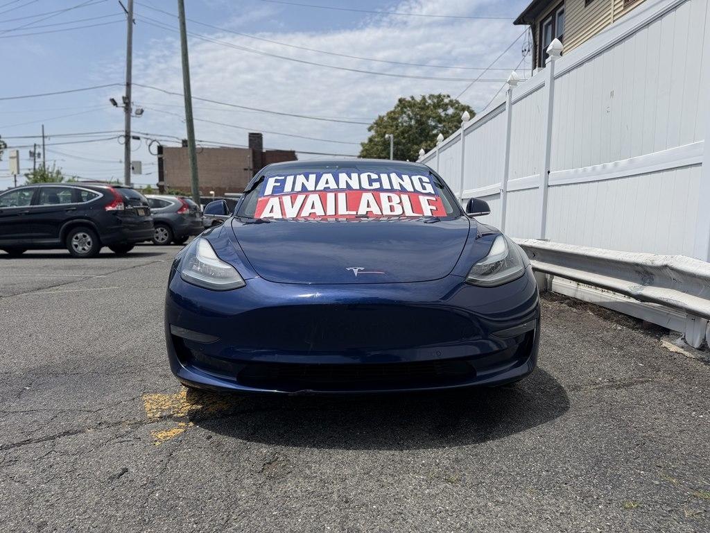 Tesla Model 3  2018