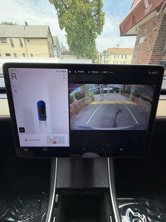 Tesla Model 3  2018