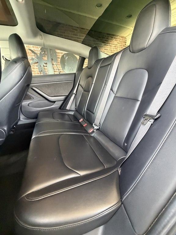 Tesla Model 3  2018