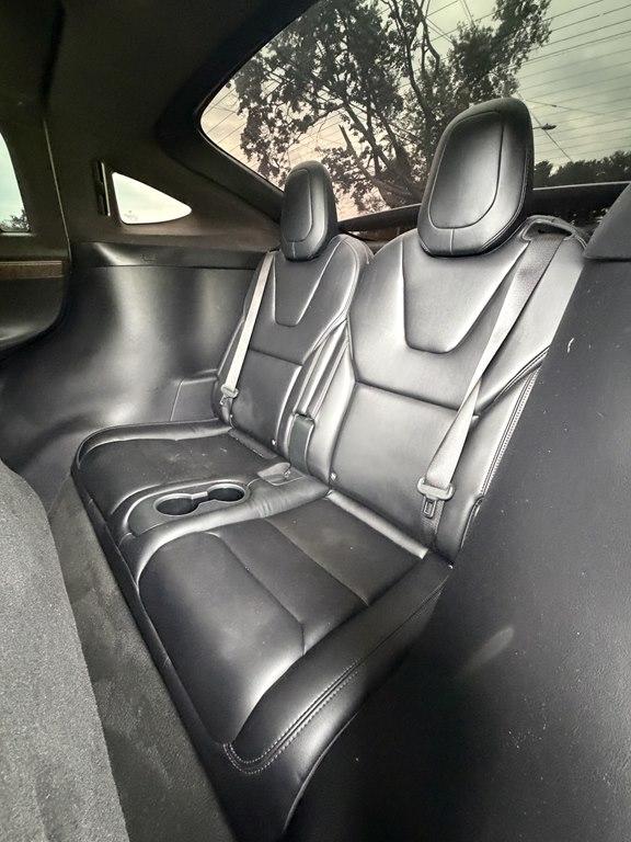 Tesla Model X  2018