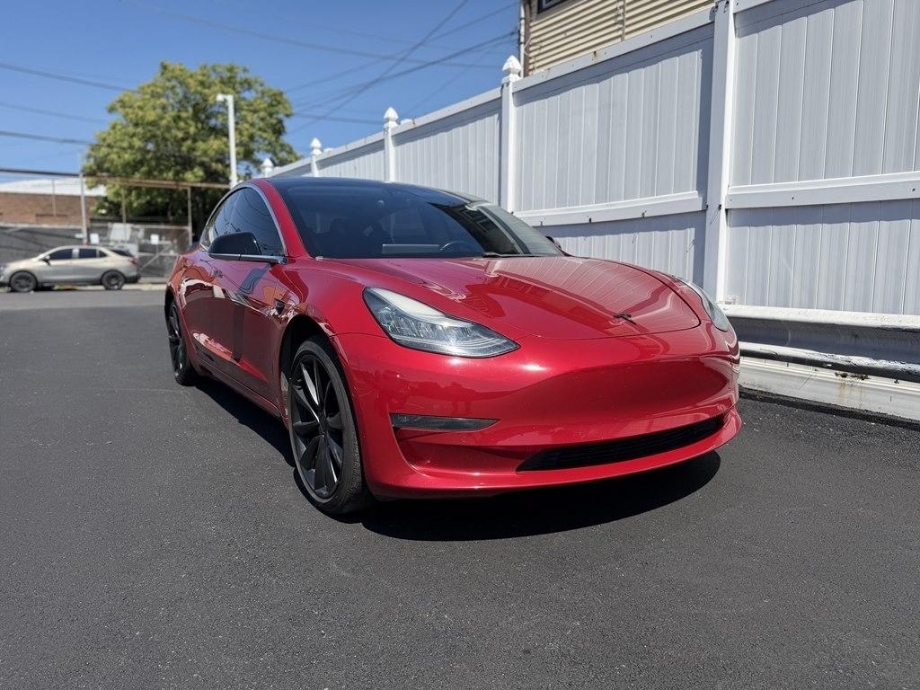 Tesla Model 3  2018