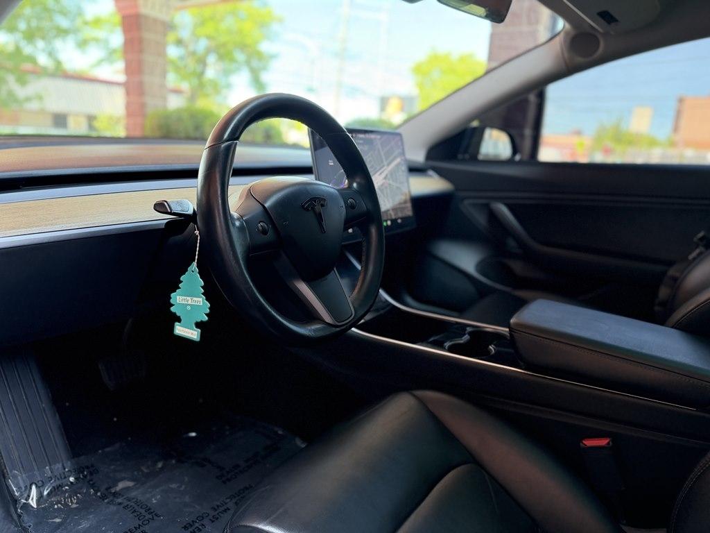 Tesla Model 3  2018