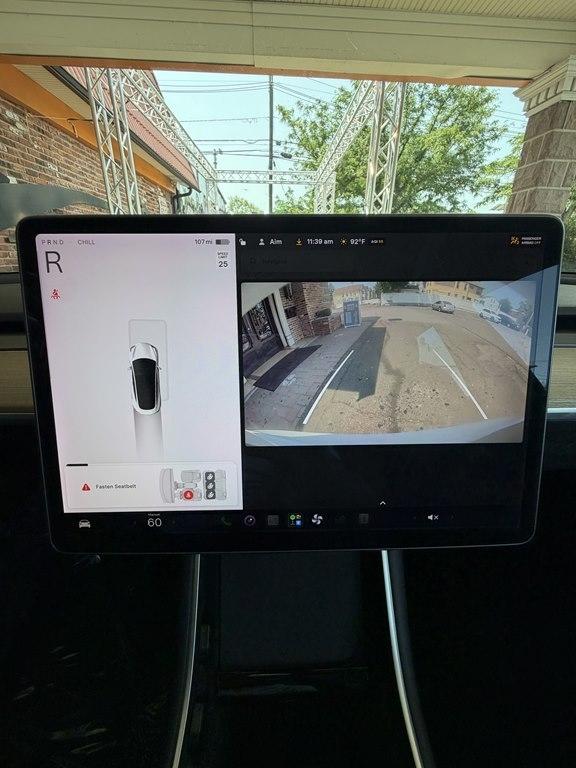 Tesla Model 3  2019