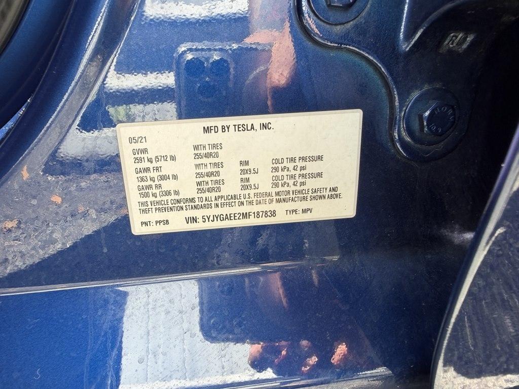 Tesla Model Y  2021