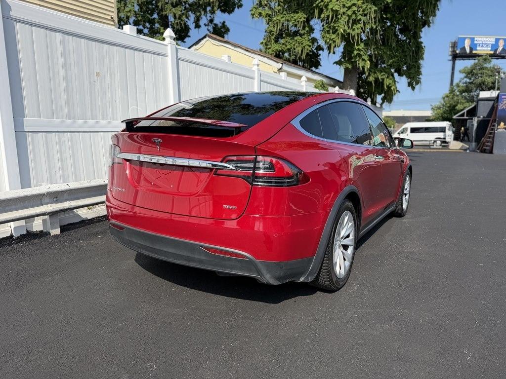 Tesla Model X  2016