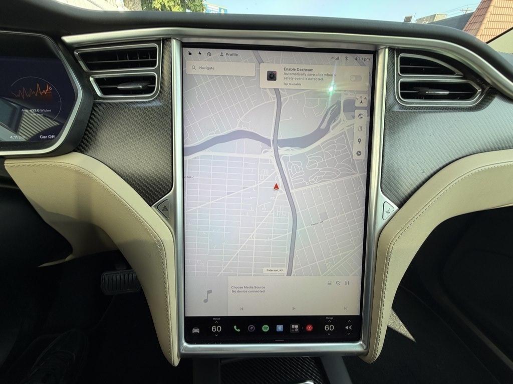 Tesla Model X  2016