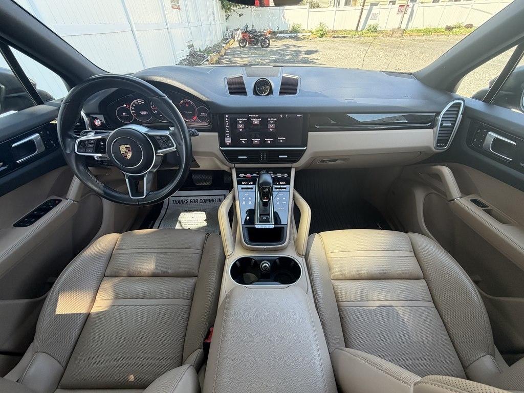 Porsche Cayenne  2019