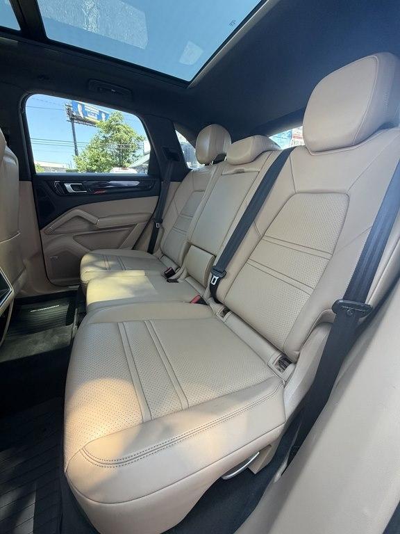 Porsche Cayenne  2019