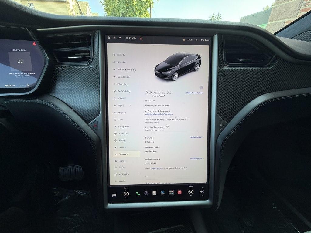 Tesla Model X  2019