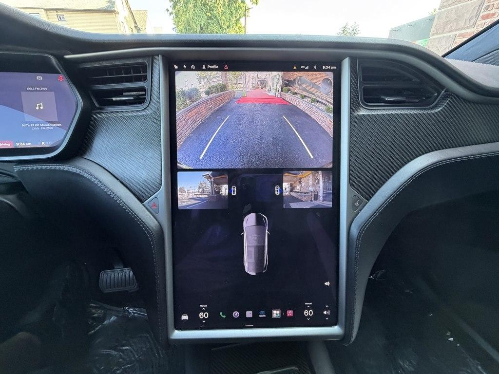 Tesla Model X  2019