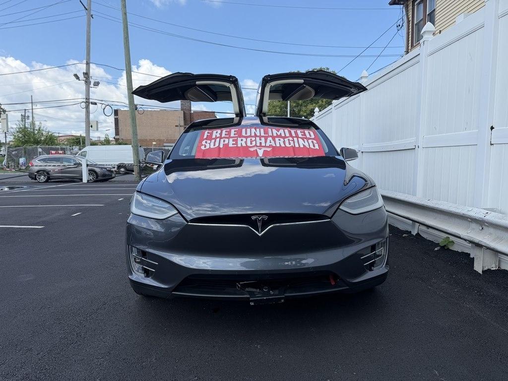 Tesla Model X  2016