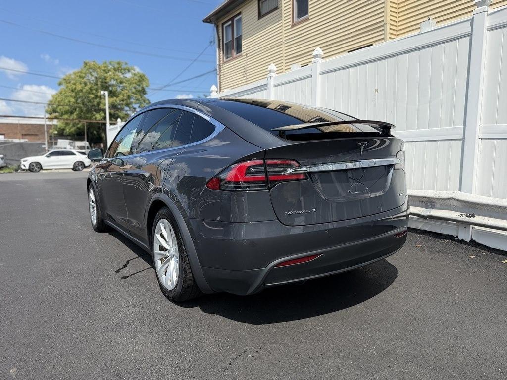 Tesla Model X  2016
