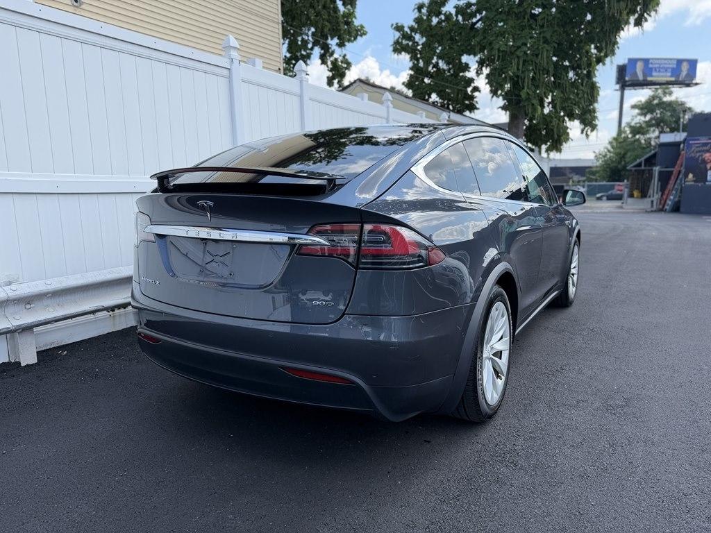 Tesla Model X  2016
