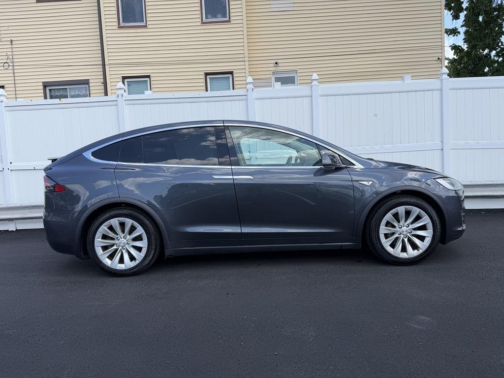 Tesla Model X  2016