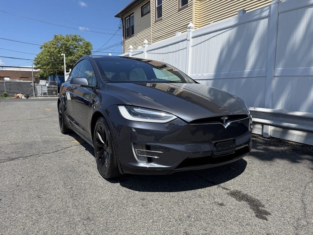 Tesla Model X  2017