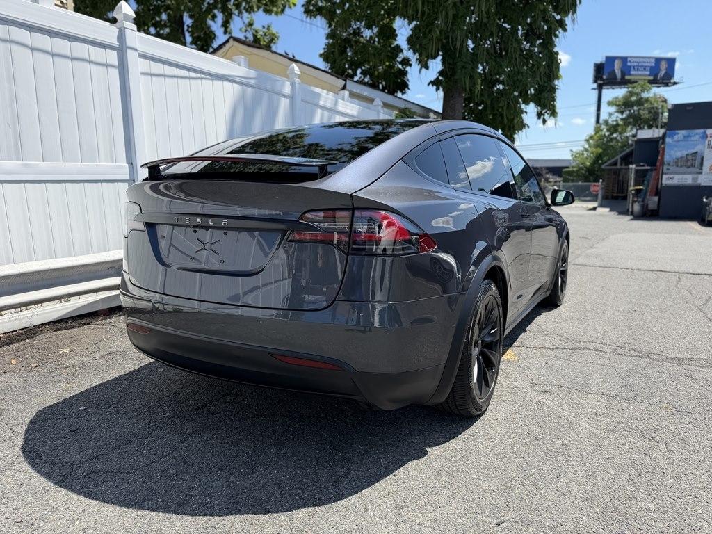 Tesla Model X  2017