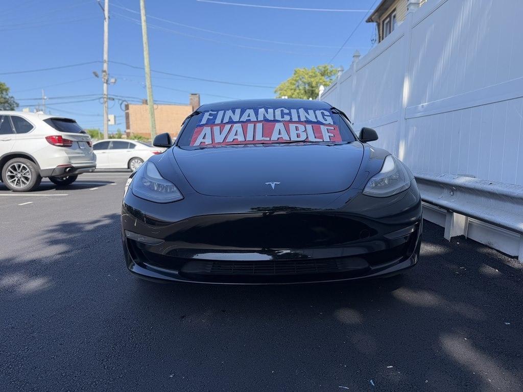 Tesla Model 3  2023