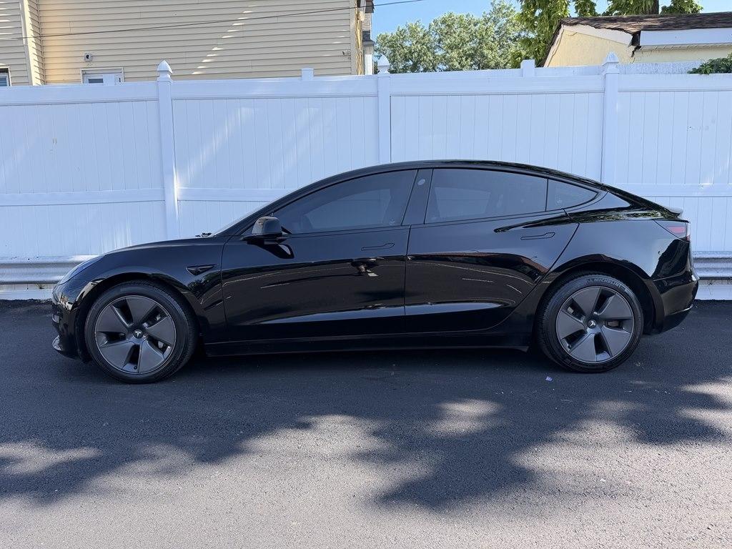 Tesla Model 3  2023