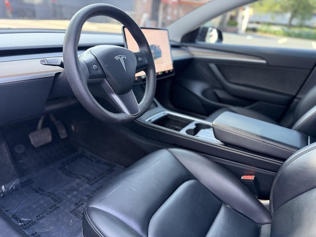 Tesla Model 3  2023